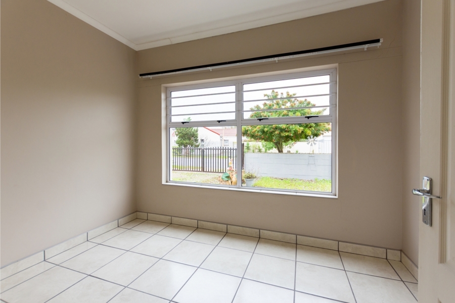 3 Bedroom Property for Sale in Port Owen Western Cape